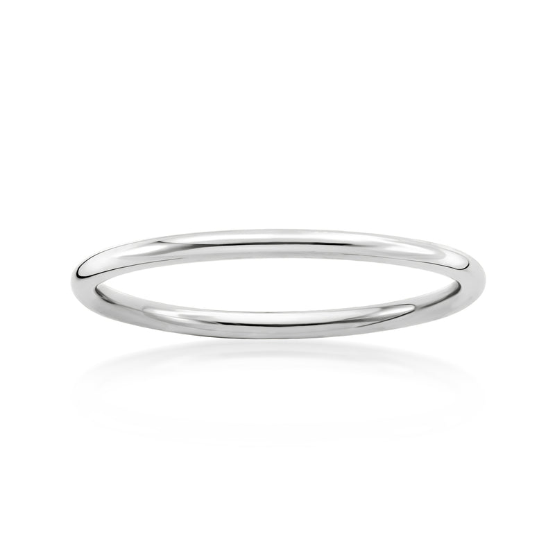 10kt white gold ring, polished plain band with smooth rounded profile