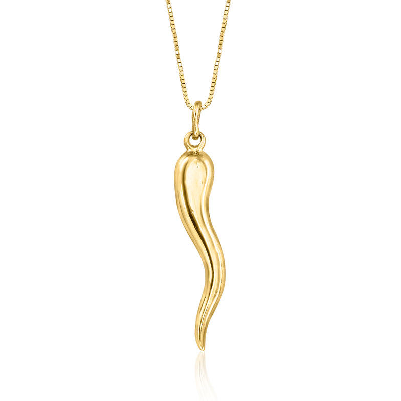 Yellow gold horn pendant necklace with fine chain