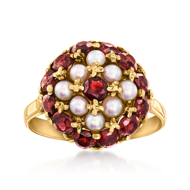 Vintage yellow gold ring with white cultured pearls and red garnet cluster center