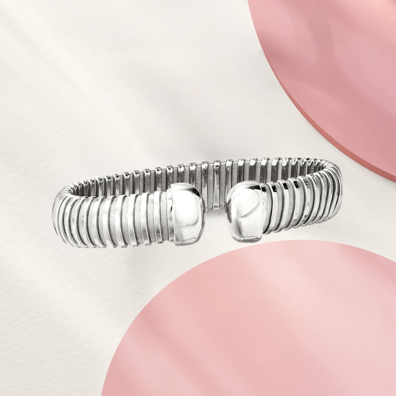 Rhodium-plated tubogas cuff bracelet with ribbed links and rounded clasp ends