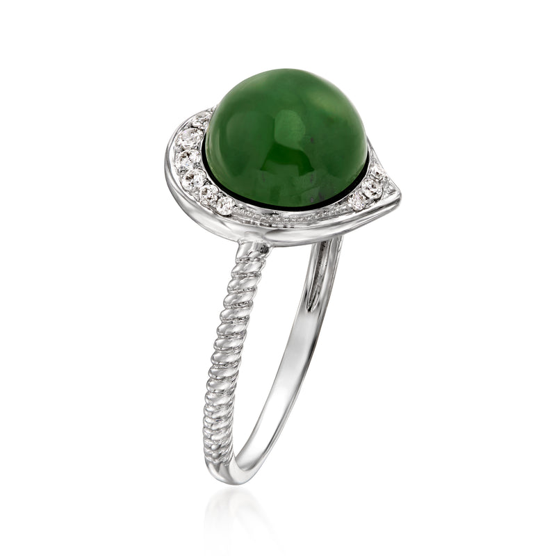 Vintage nephrite ring with diamonds in 18kt white gold