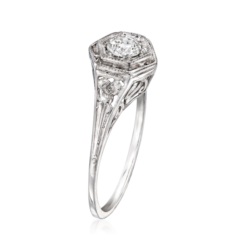 Vintage 14kt white gold filigree ring with round diamond cluster top