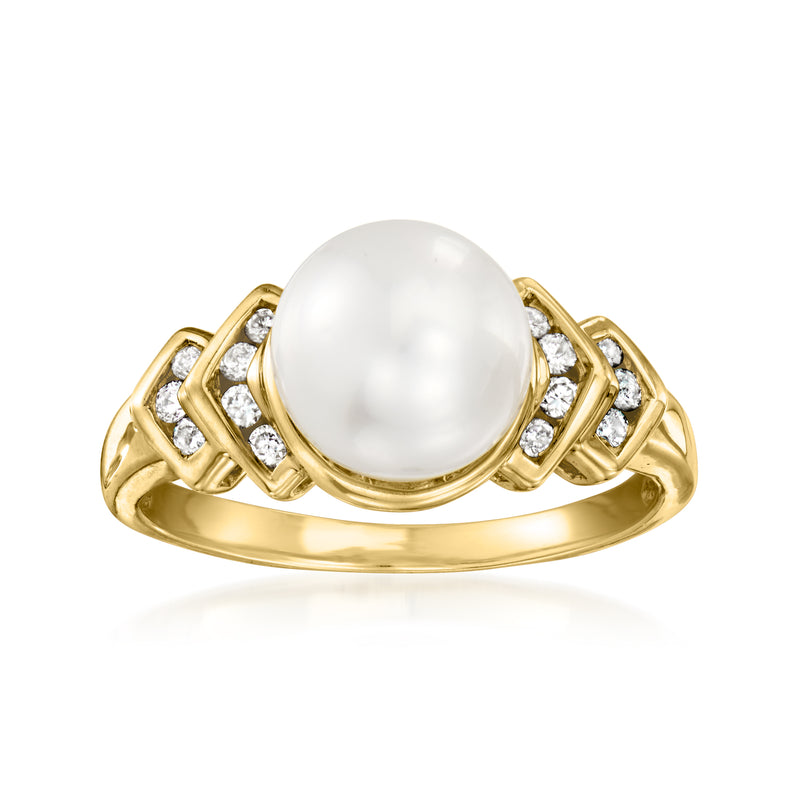 Vintage 14kt yellow gold ring with large white cultured pearl and diamond accents