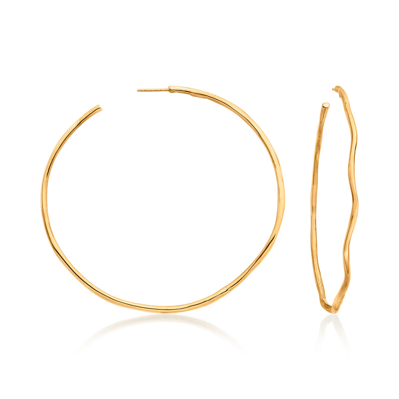 Yellow gold wavy hoop earrings, open oval hoop design