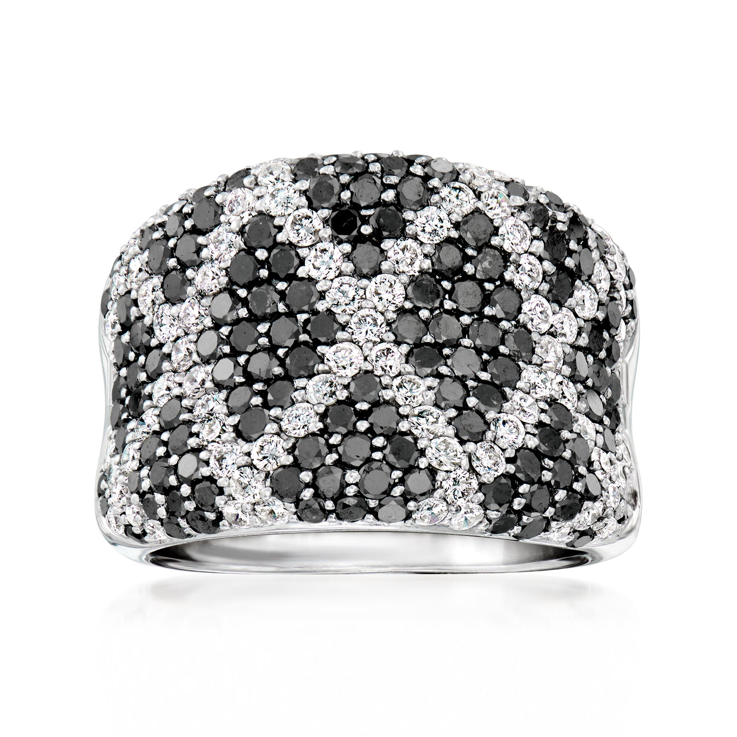 C. 2000 Vintage 3.25 ct. t.w. Black and White Diamond X Ring in 14kt White Gold
