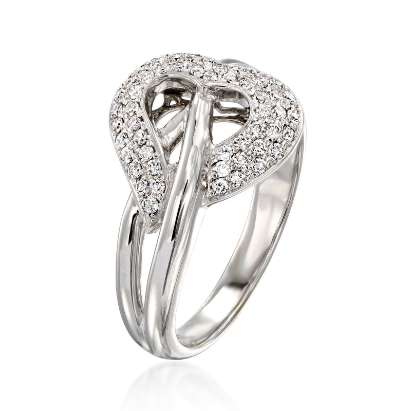 Heart diamond cluster ring in 14kt white gold with openwork setting