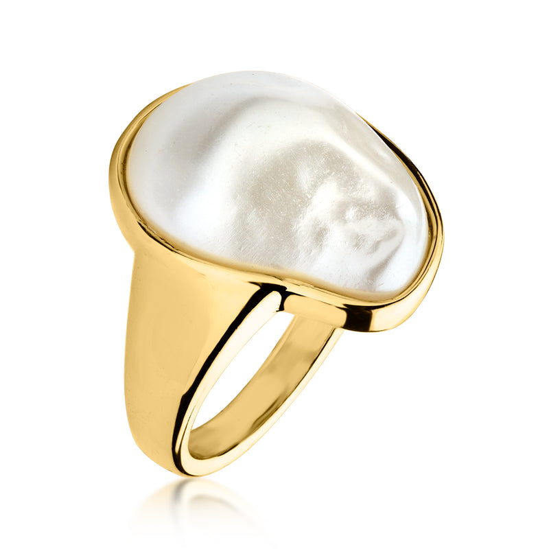 Yellow gold-plated ring with simulated baroque pearl, oval white pearl in setting