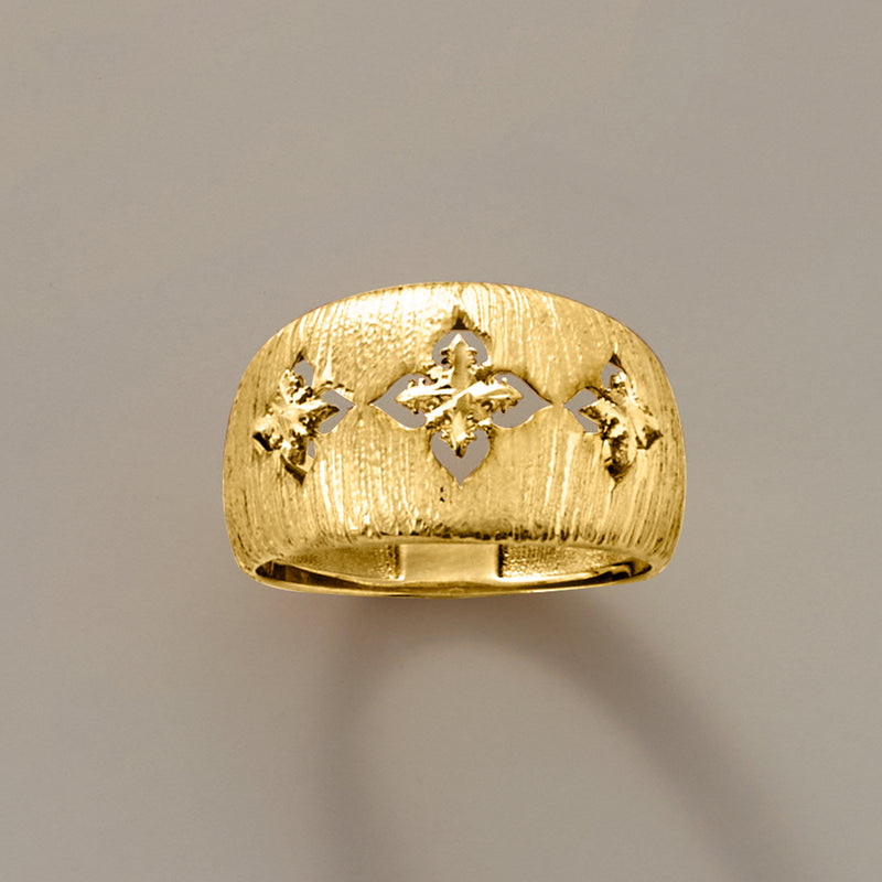 10kt yellow gold florentine-style ring with three fleur-de-lis on top