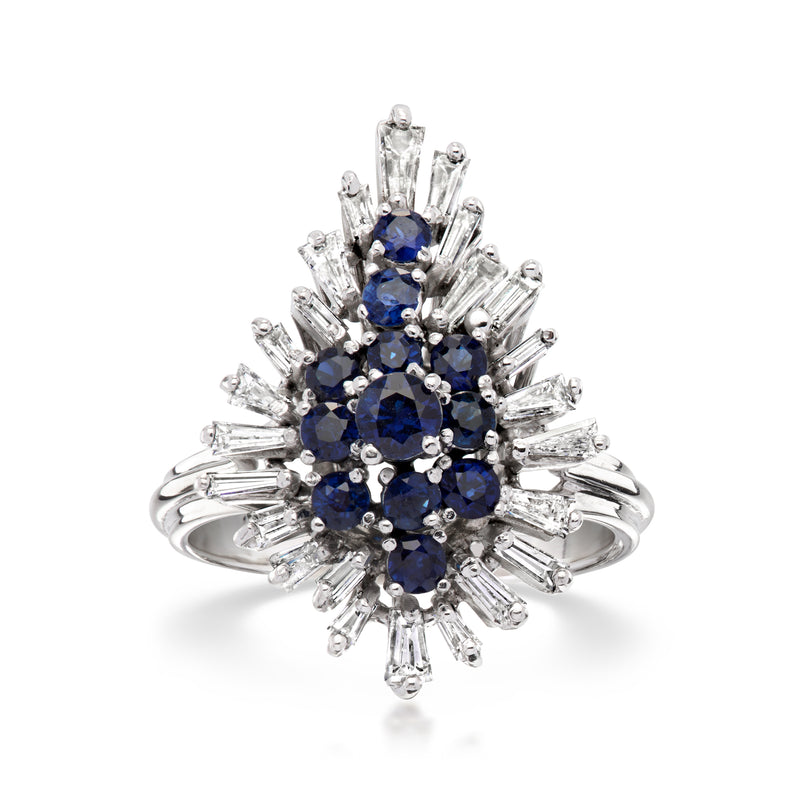 Vintage blue sapphire and diamond cluster ring in white gold, round center stones