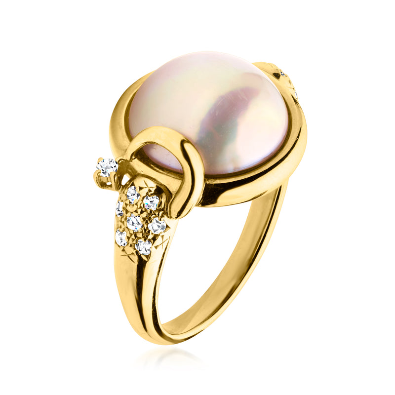 18kt yellow gold mabe pearl ring with side-set diamond cluster