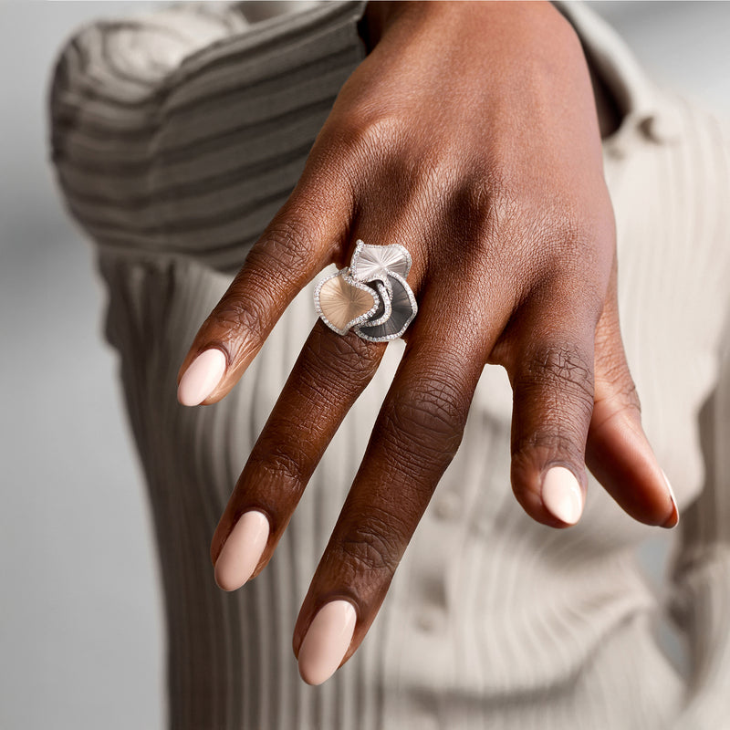 Cammilli Sultana sculptural diamond ring in white gold on a hand