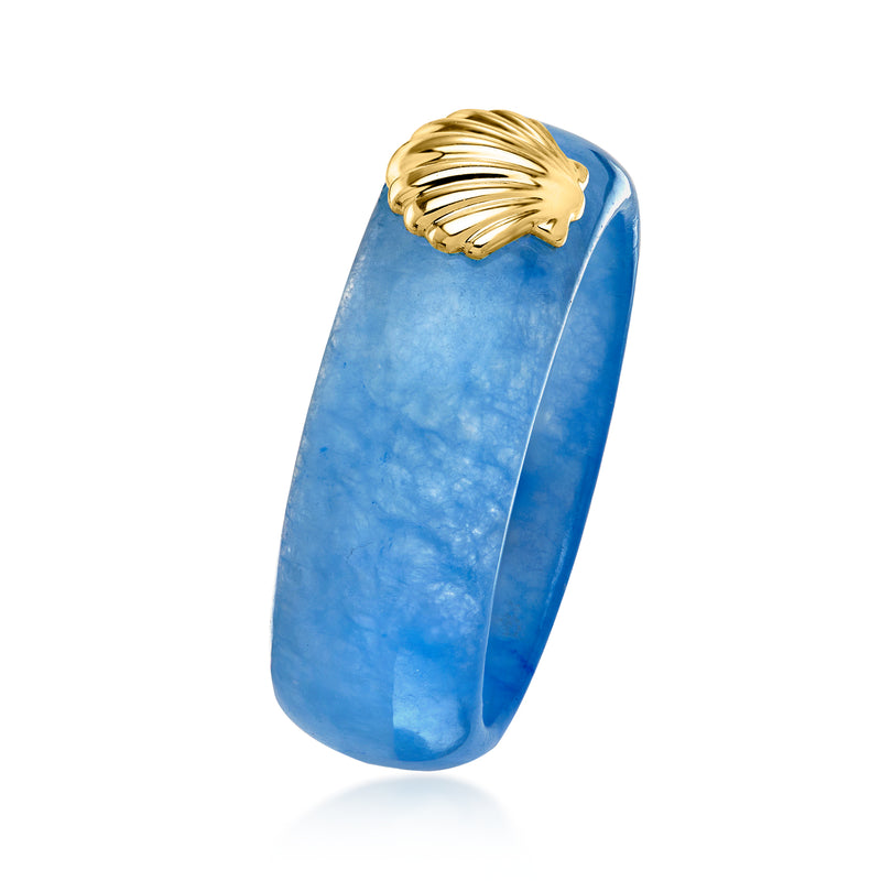 Blue jade seashell ring showing gold seashell detail on raised top