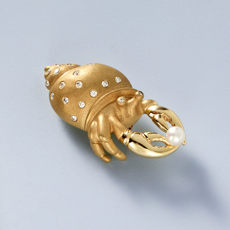 C. 1990 Vintage 4mm Cultured Pearl and .25 ct. t.w. Diamond Hermit Crab Pin in 14kt Yellow Gold