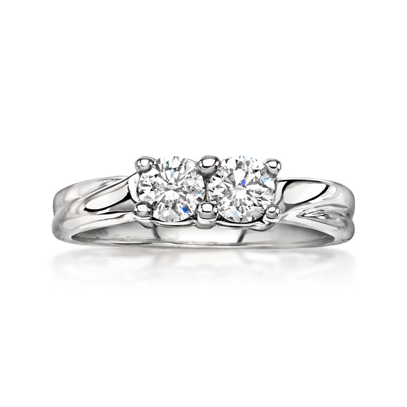 14kt white gold toi et moi diamond ring with two round center stones, split band