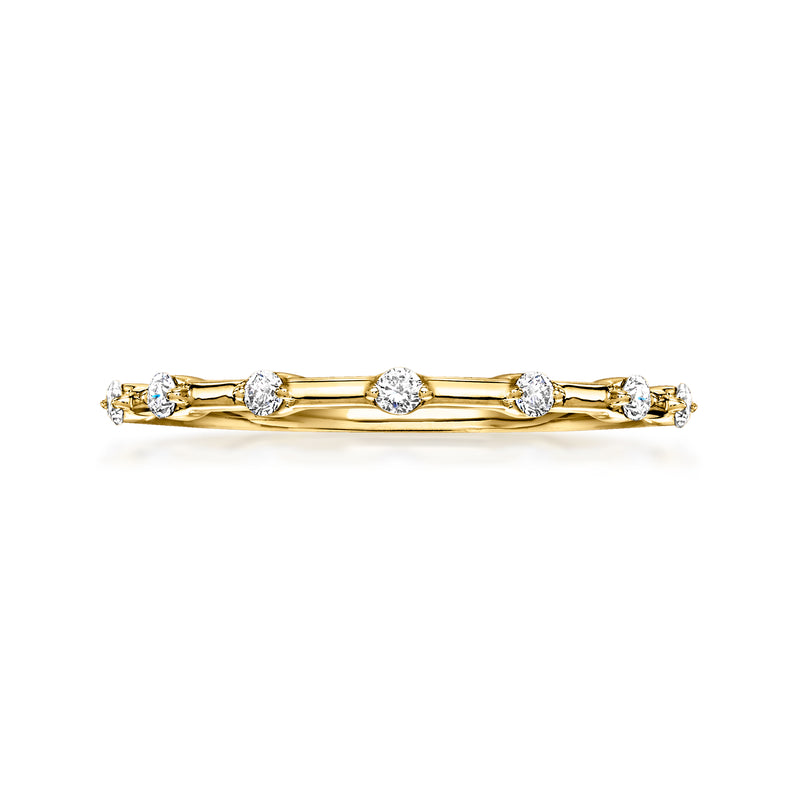 10kt yellow gold station ring with round lab-grown diamond accents