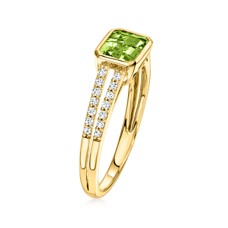 Peridot and diamond ring in 10kt yellow gold