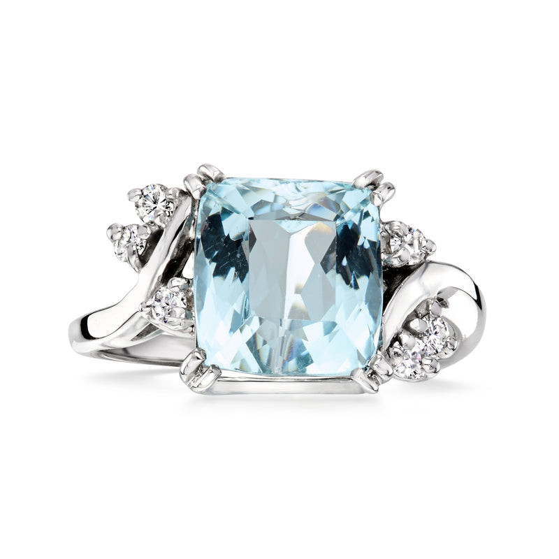 Vintage aquamarine and diamond ring in 14kt white gold, square halo with side clusters