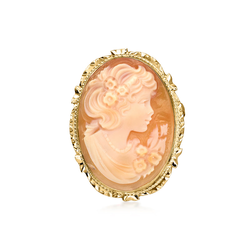 Oval shell cameo pendant in 14kt yellow gold with decorative edge and profile