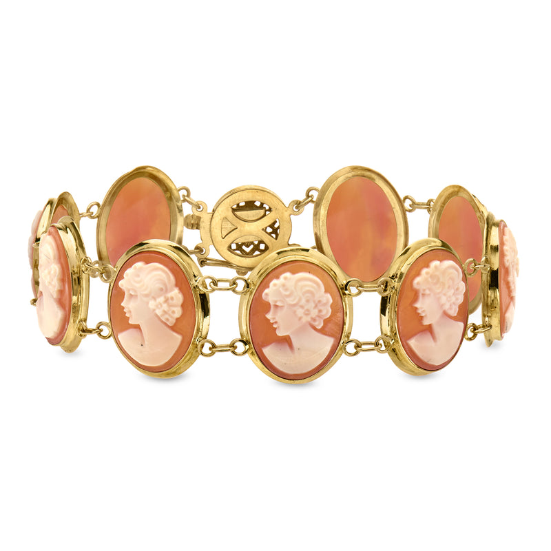C. 1990 Vintage Brown Shell Cameo Bracelet in 14kt Yellow Gold. 7"