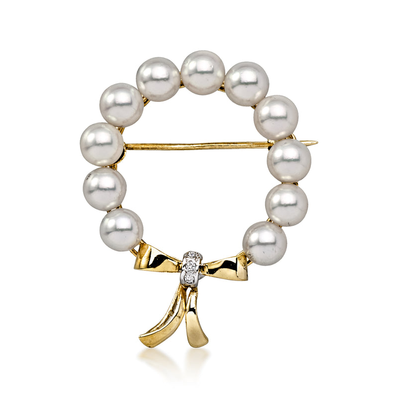 C. 1980 Vintage 5mm Cultured Pearl Wreath Pin with Diamonds in 14kt Yellow Gold