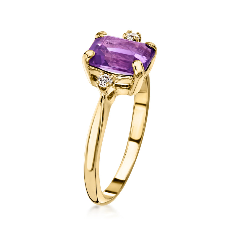 C. 1990 Vintage 1.40 Carat Amethyst Ring with Diamonds in 14kt Yellow Gold. Size 6.25