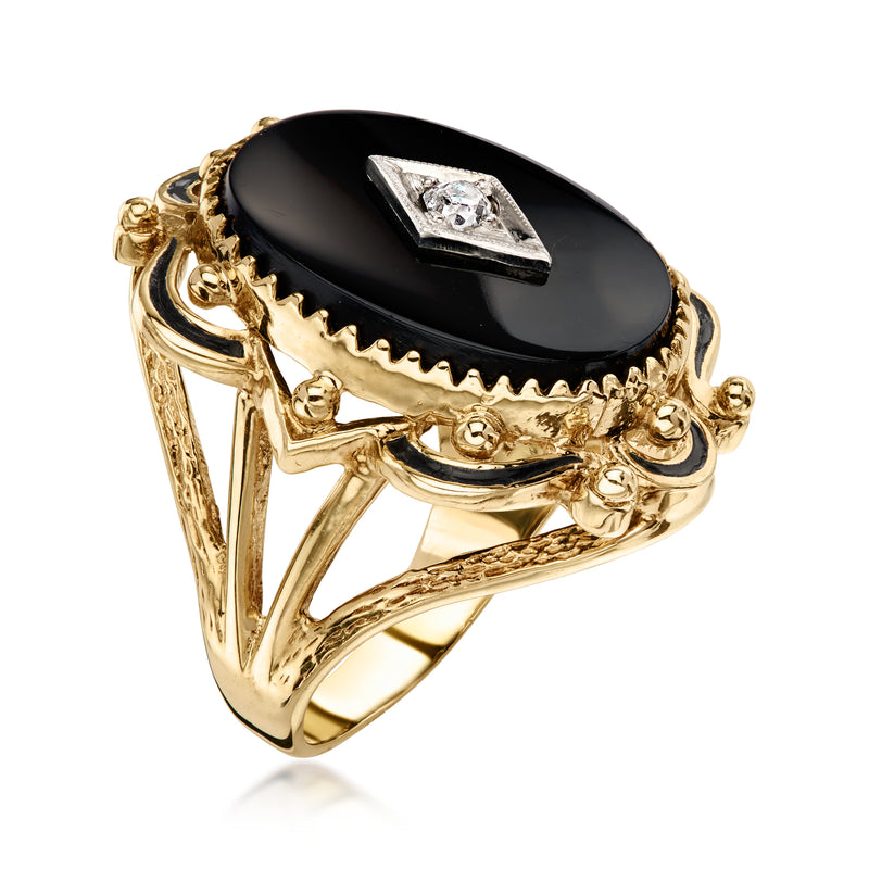 C. 1950 Vintage Onyx Ring with Single .10 Carat Diamond in 10kt Yellow Gold. Size 7