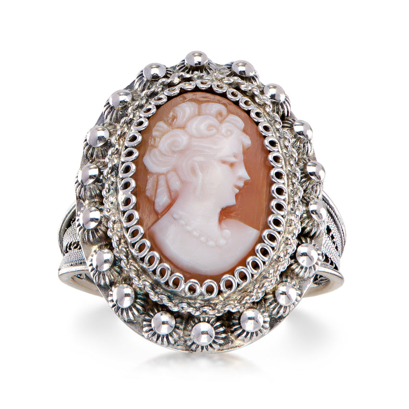 C. 1960 Vintage Orange Shell Cameo Ring in Sterling Silver. Size 7