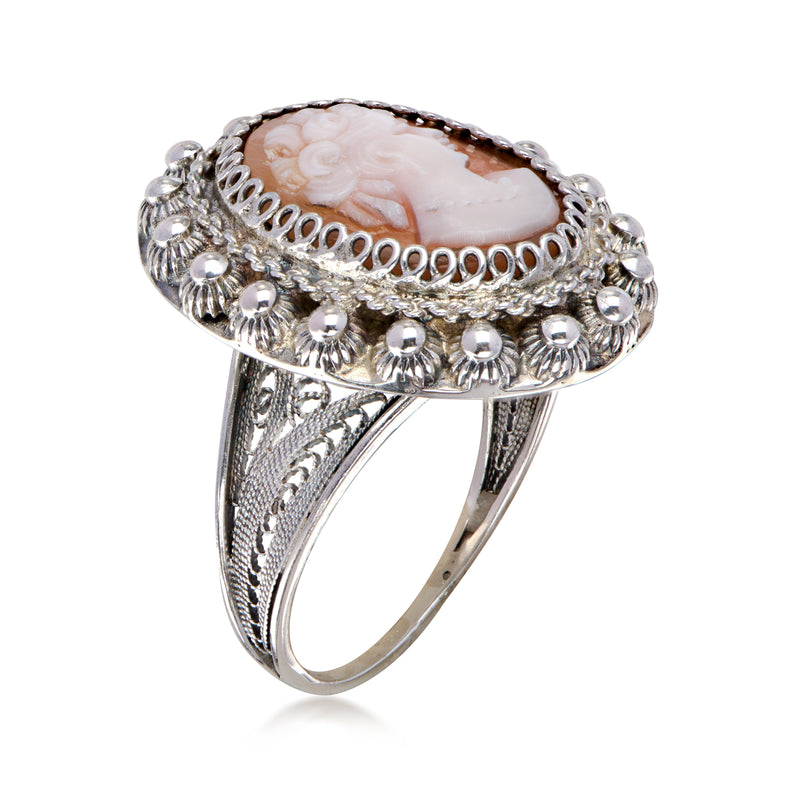 C. 1960 Vintage Orange Shell Cameo Ring in Sterling Silver. Size 7