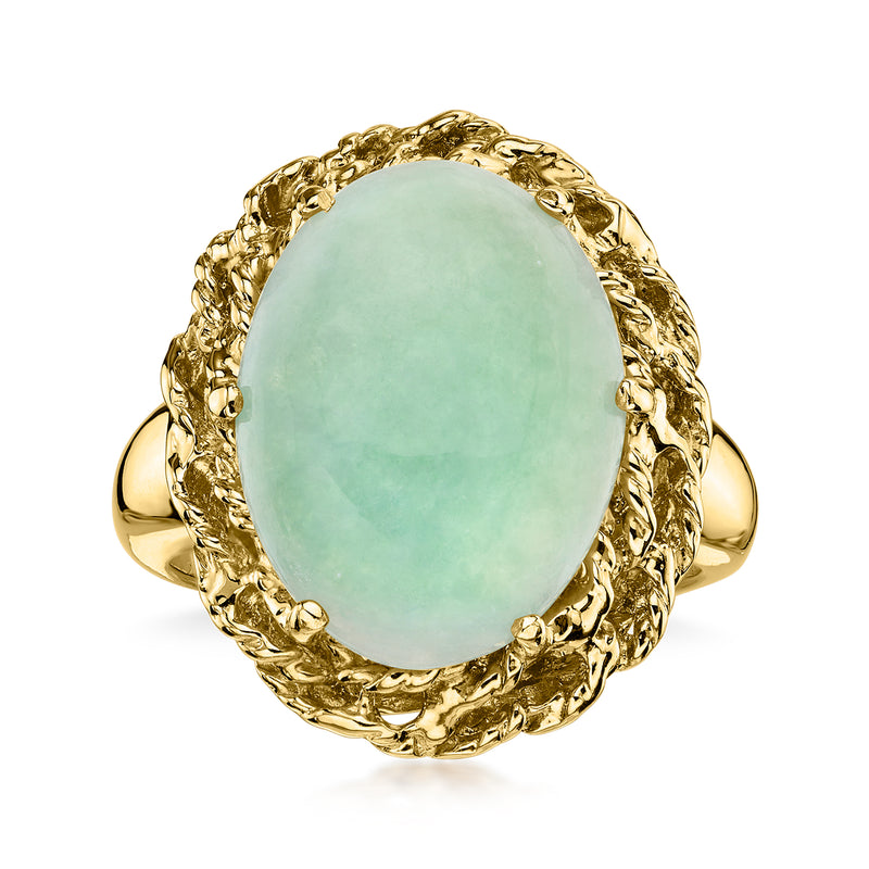 C. 1970 Vintage Jade Ring in 14kt Yellow Gold. Size 5.75