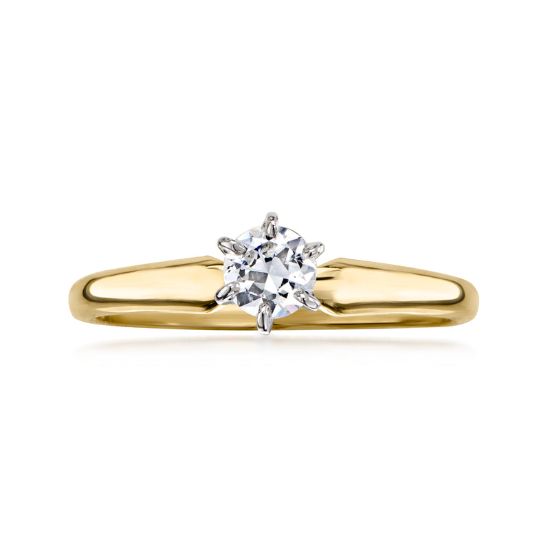 C. 1990 Vintage .25 Carat Diamond Solitaire Ring in 14kt Yellow Gold. Size 7