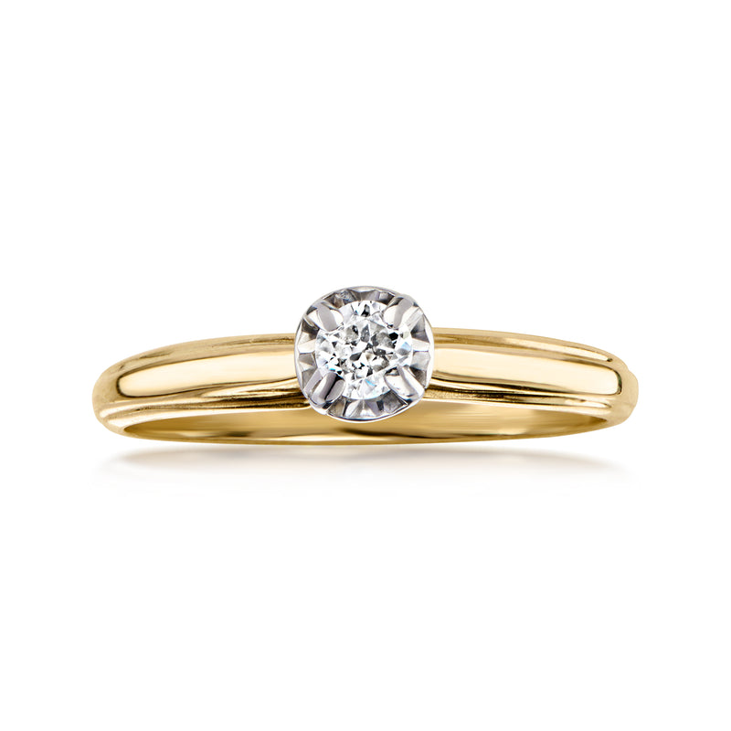 C. 1990 Vintage .12 Carat Diamond Solitaire Ring in 14kt Yellow Gold. Size 5.75