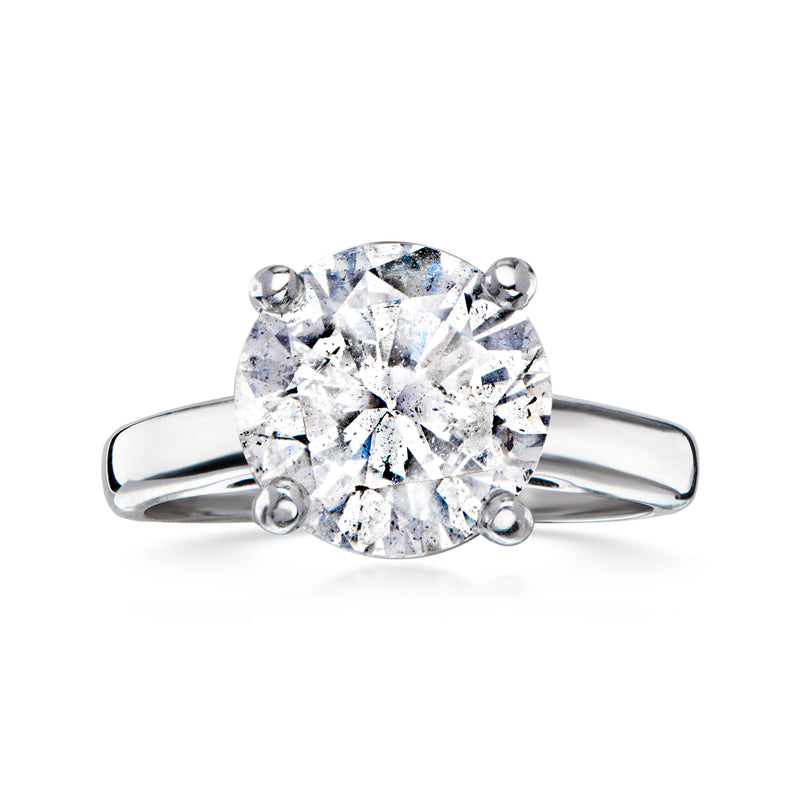 C. 1990 Vintage 3.85 Carat Diamond Solitaire Ring in 14kt White Gold. Size 6