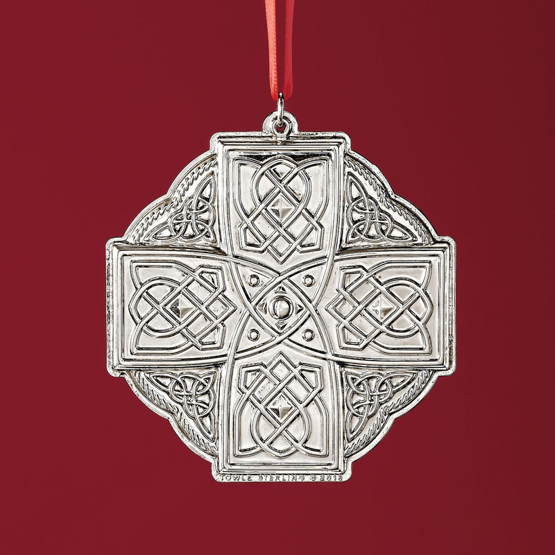 Towle sterling silver Celtic ornament with cross knotwork design and hanging loop