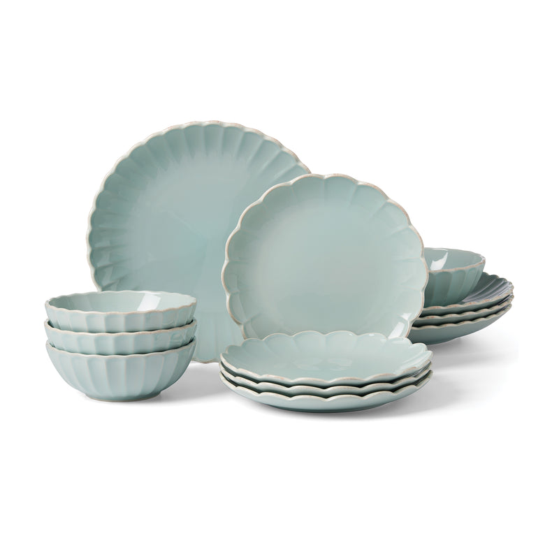 Ice blue scalloped dinnerware set with bowls and plates, 12-piece