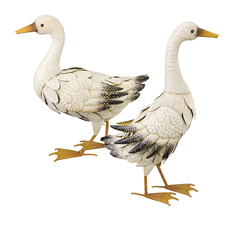Set of 2 white duck statue figurines, detailed feather pattern