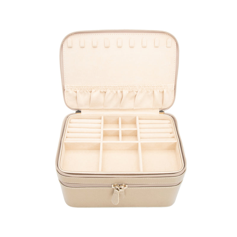 Brouk & Co. Abby travel jewelry case, light beige faux leather with zipper and divider compartments
