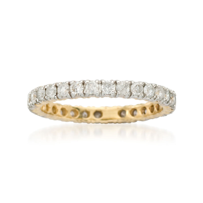 Diamond eternity band in 14kt yellow gold