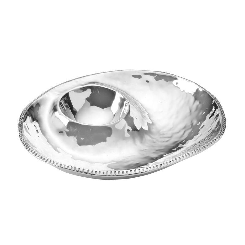 Wilton Armetale River Rock chip and dip server: oval tray with central cup
