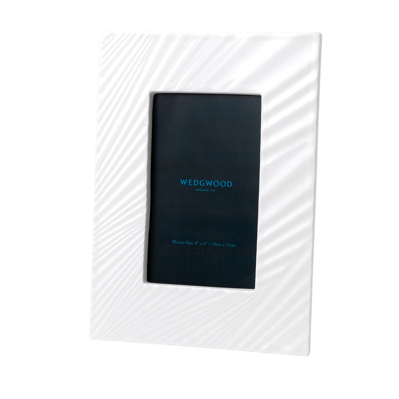 Wedgwood White Folia photo frame with textured white backing and dark insert