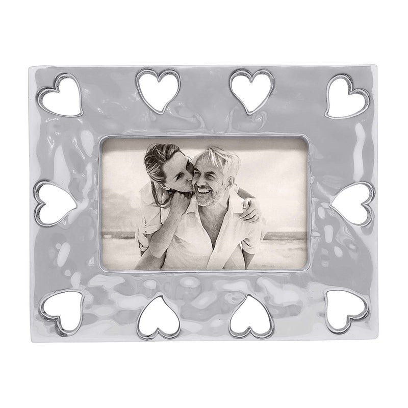 Mariposa 4x6 open-heart border photo frame with heart cutouts, holds portrait photo.