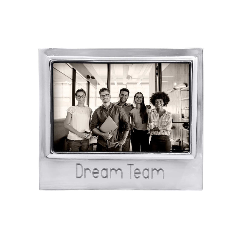 Mariposa Signature 4x6 photo frame with 'Dream Team' text and team portrait