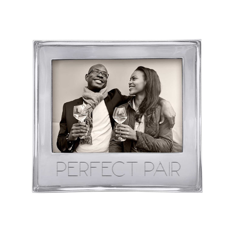 Mariposa signature 5x7 photo frame, clear glass with Perfect Pair text