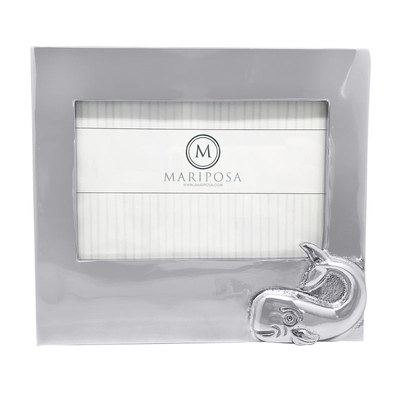 Mariposa whale 4x6 picture frame with silver whale charm, holds horizontal photo