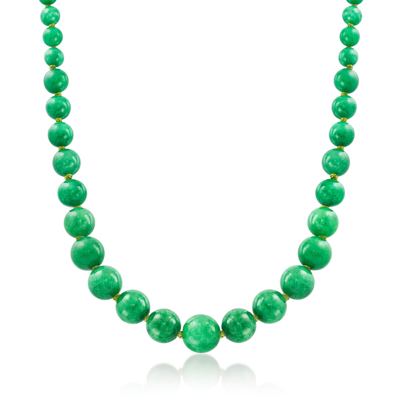 Graduated necklace of round green jade beads