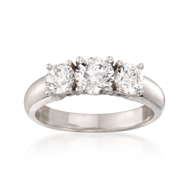 18k white gold three-stone diamond ring with three round brilliant stones