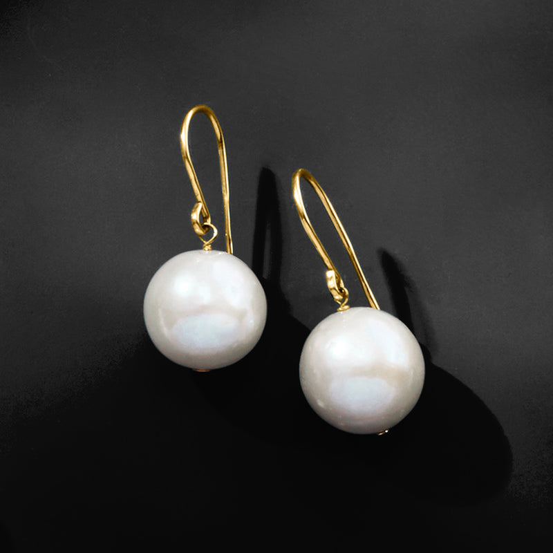 Cultured pearl drop earrings in 14kt yellow gold, white round pearls, hanging