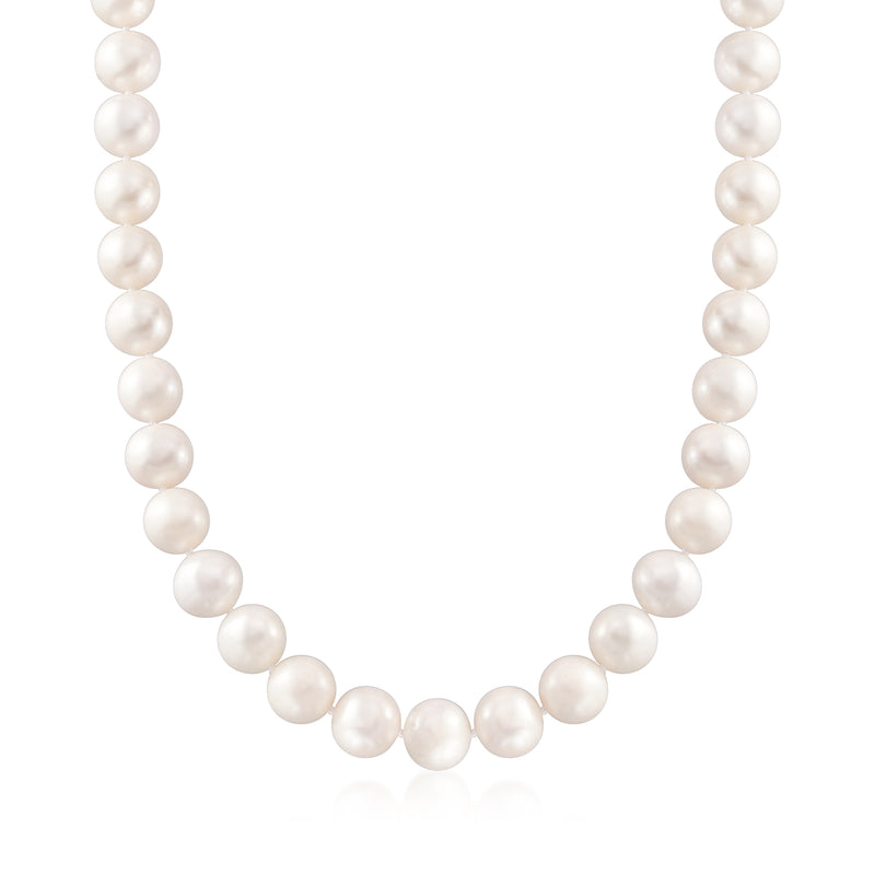Cultured pearl necklace with round white pearls and 14kt yellow gold clasp