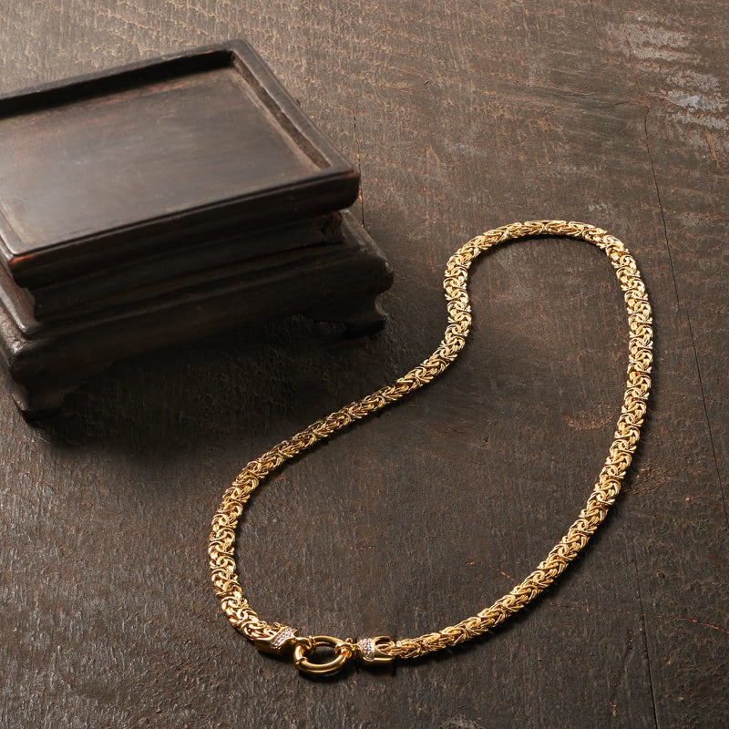 Yellow gold Byzantine necklace with ring clasp and diamond accents