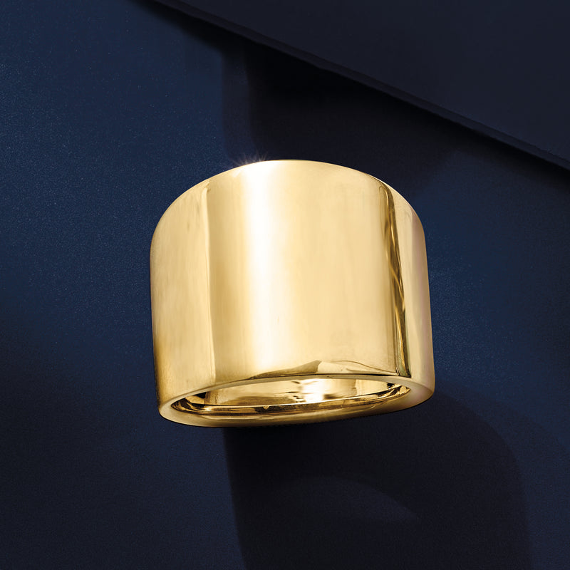 Wide polished 14kt yellow gold ring, smooth cylindrical top
