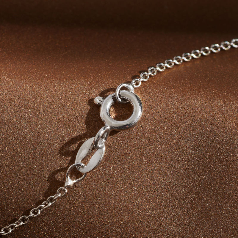 Sterling silver chain with circular pendant attachment link detail
